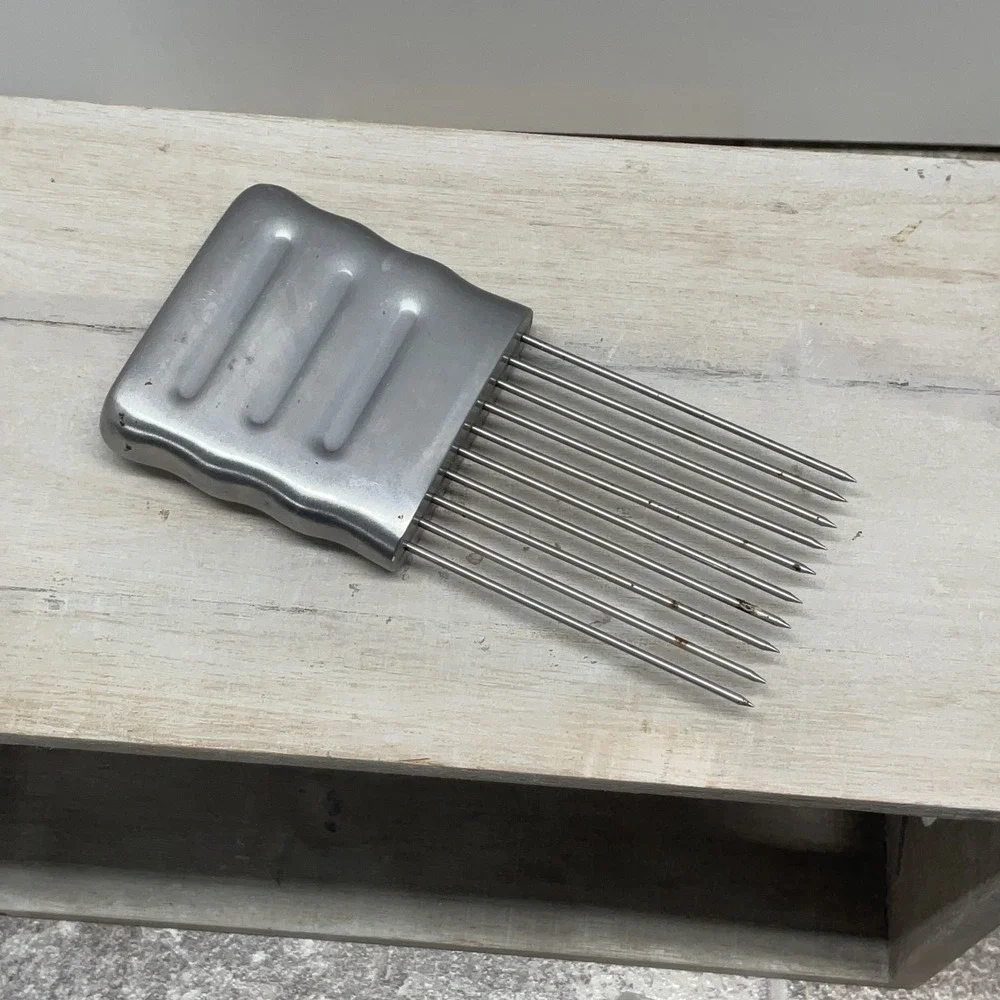 Vintage Stainless Steel Onion Holder Vegetable Slicer Tine Silver Kitchen